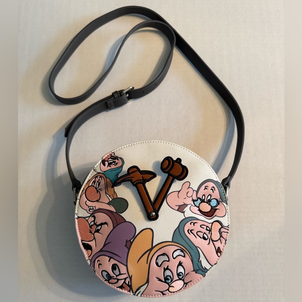 Danielle Nicole X Disney Snow White Dwarfs Round Crossbody Bag